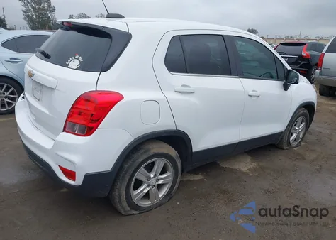 2020 Chevrolet Trax Fwd Ls z USA, uszkodzony, nr VIN 3GNCJKSB7LL171573